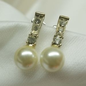 Avon Pearlesque and Rhinestone Pierced Earrings with Box